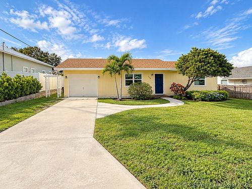 7389 Se Flamingo Way, Hobe Sound, FL, 33455-6246 | Card Image