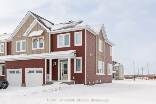940 Seagrave Lane, Ottawa, ON, K0A2Z0 | Card Image
