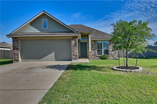 808 Mockingbird St, Navasota, TX, 77868-3056 | Card Image