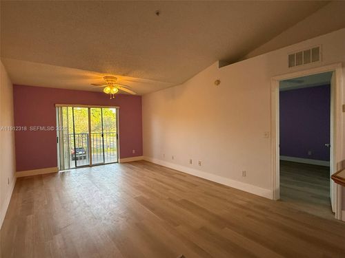 2-9907 Westwood Dr, Tamarac, FL, 33321-1834 | Card Image