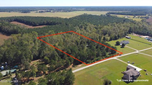 11 Upland Rd, Willard, NC, 28478-4403 | Card Image