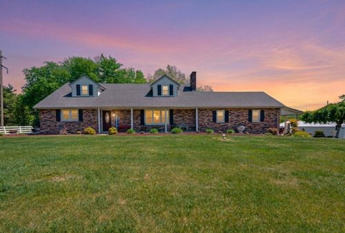 415 S Dogwood Dr, Berea, KY, 40403-9518 | Card Image