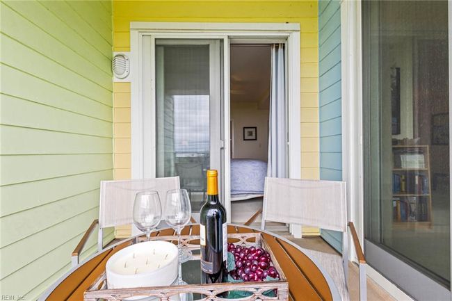 APT-235B - 3738 Sandpiper Rd, House attached with 2 bedrooms, 2 bathrooms and null parking in Virginia Beach VA | Image 39
