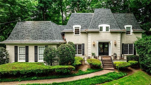1382 W Wesley Rd Nw, Atlanta, GA, 30327-1812 | Card Image