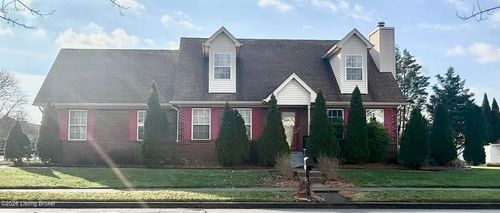 7900 Ridgehurst Pl, Louisville, KY, 40299-6516 | Card Image