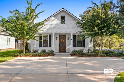 762 Central Blvd, Fairhope, AL, 36532-0017 | Card Image