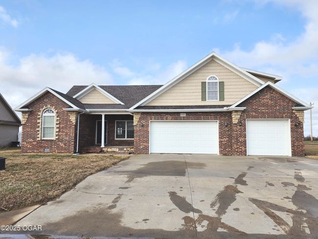 1502 E 7th Street, House other with 4 bedrooms, 2 bathrooms and null parking in Lamar MO | Image 47