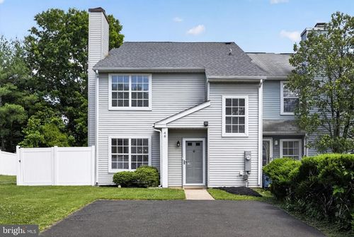 48 Bark Hollow Ln, HORSHAM, PA, 19044-1968 | Card Image