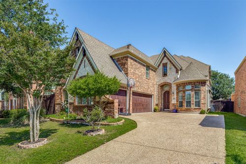 6909 Medallion Dr, Plano, TX, 75024-7550 | Card Image
