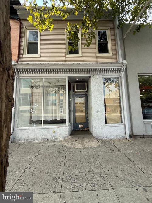 314 Penn St, Reading, PA, 19602-1010 | Card Image