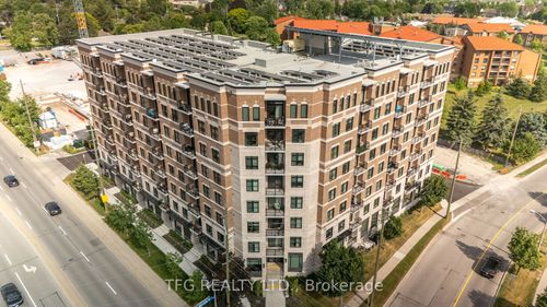412-5917 Main St, Stouffville, ON, L4A5G4 | Card Image