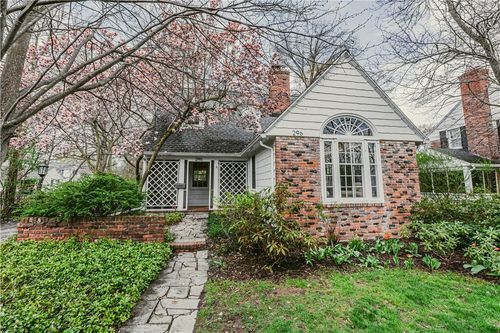 296 Troy Rd, Rochester, NY, 14618-2907 | Card Image