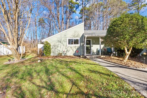 911 Sardis Cove Dr, Charlotte, NC, 28270-2120 | Card Image