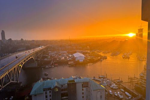 2207-1500 Howe St, Vancouver, BC, V6Z2N1 | Card Image