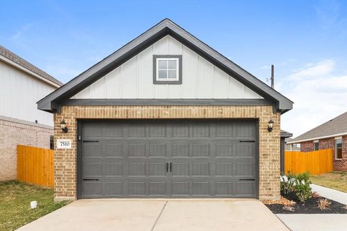 7510 Tipton Meadow Way, Richmond, TX, 77469-1090 | Card Image