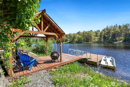 4820 W Tapps Dr E, Lake Tapps, WA, 98391-8930 | Card Image