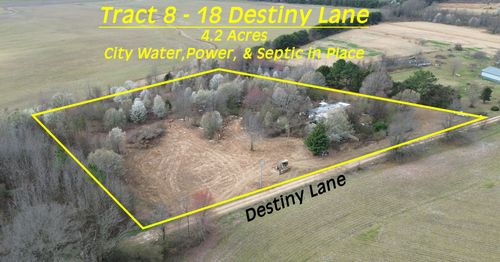 18 Destiny Ln, Flintville, TN, 37335-5169 | Card Image