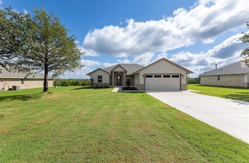Willow Grove Ln, Shawnee, OK 74804
