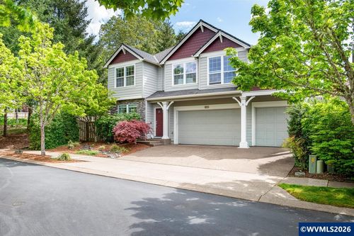 6206 Sw Chestnut Dr, Corvallis, OR, 97333-2717 | Card Image