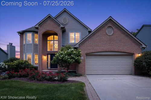 2810 Augusta Dr, Commerce Township, MI, 48382-1189 | Card Image