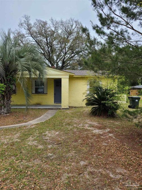 104 Ellinor Ct, Pensacola, FL, 32507-3204 | Card Image