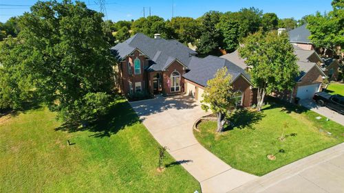 3148 Southwood Dr, Highland Village, TX, 75077-6464 | Card Image