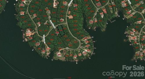 125 Whisper Lake Dr, New London, NC, 28127-9173 | Card Image