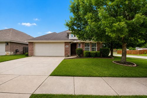 900 Cheryl St, Crowley, TX, 76036-2759 | Card Image