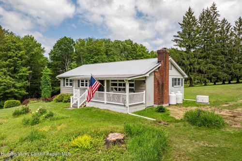 117 Moore Rd, Woodbourne, NY, 12788-5657 | Card Image