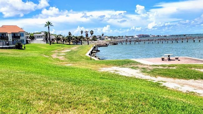 APT-107 - 620 S Fulton Beach Rd, Condo with 2 bedrooms, 2 bathrooms and null parking in Rockport TX | Image 5