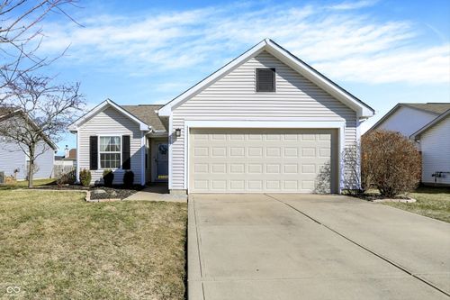 587 Gondola Run, Greenfield, IN, 46140-7257 | Card Image