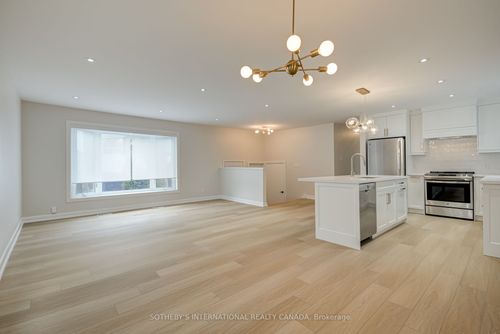 main-18 Puckeridge Cres, Etobicoke, ON, M9B3A2 | Card Image