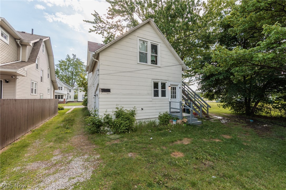 Residential Income in Lorain 5