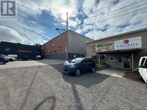 3-21 Brock St E, Tillsonburg, ON, N4G1Z4 | Card Image