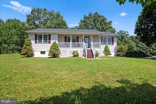 302 Pilot View Rd, Concord, VA, 24538-2010 | Card Image