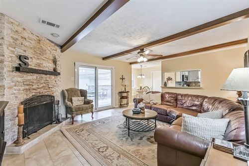 18210 Point Lookout Dr, Houston, TX, 77058-3517 | Card Image
