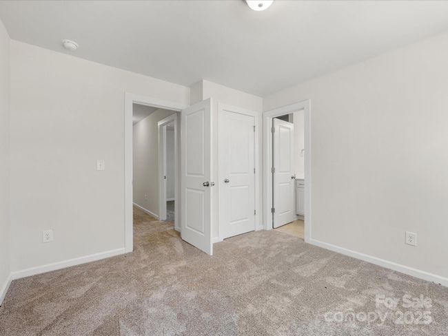 3215 Isenhour St, Townhouse with 3 bedrooms, 3 bathrooms and null parking in Charlotte NC | Image 36