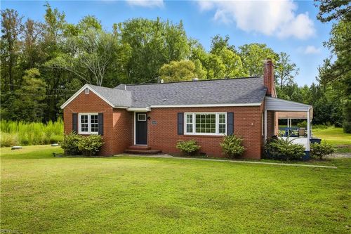 23329 Sunlight Dr, Courtland, VA, 23837-2301 | Card Image