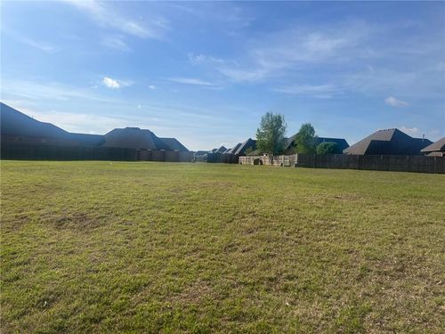 708 Cornerstone Ave, Weatherford, OK, 73096-2412 | Card Image