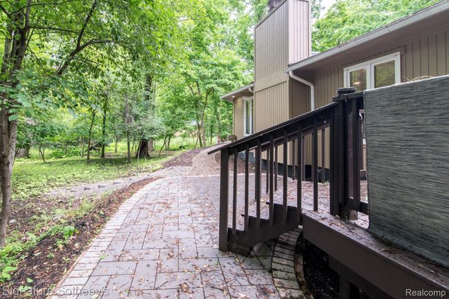 Entry to Backyard from Deck | Image 41