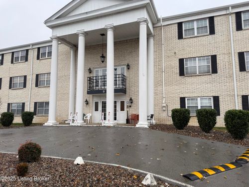 310-310 El Conquistador Pl, Louisville, KY, 40220-2022 | Card Image