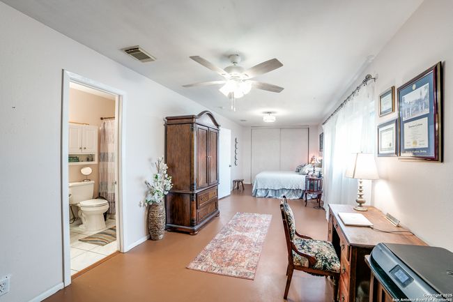12938 Ocean Glade, House other with 2 bedrooms, 2 bathrooms and null parking in San Antonio TX | Image 12