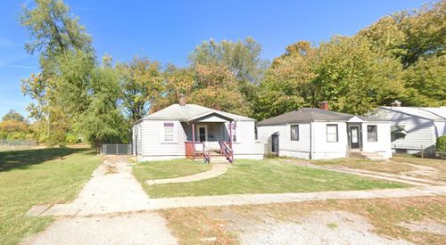 5423 Avon Pl, East Saint Louis, IL, 62204-2822 | Card Image