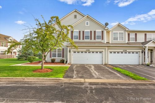 2556 Hillsboro Blvd, Aurora, IL, 60503-6732 | Card Image