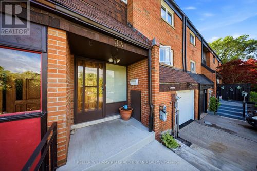 33 Cheatham Pl, Scarborough, ON, M1B1C1 | Card Image