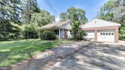 444 E Barber Avenue, Woodbury, NJ, 08096 | Card Image