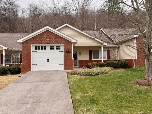 5644 Mountain Oaks Ln, Ooltewah, TN, 37363-5902 | Card Image