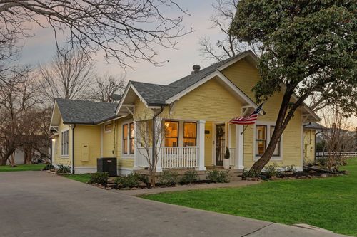 704 Williams St, Rockwall, TX, 75087-2609 | Card Image