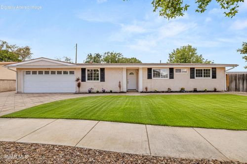 1005 Sheffield Pl, Thousand Oaks, CA, 91360-5349 | Card Image