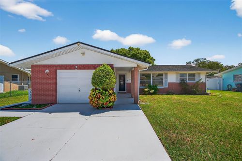 10404 Loquat Dr, PORT RICHEY, FL, 34668-3127 | Card Image